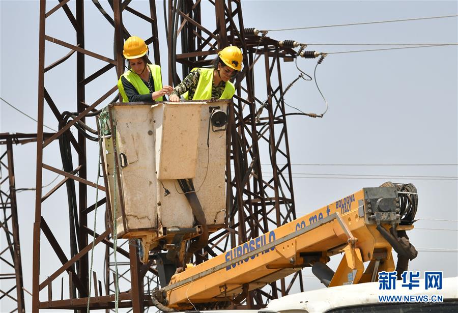 （國際&middot;圖文互動）（3）通訊：從家庭走向曠野的敘利亞女電工