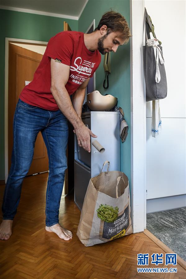 （國(guó)際）（16）在國(guó)外，垃圾如何分類