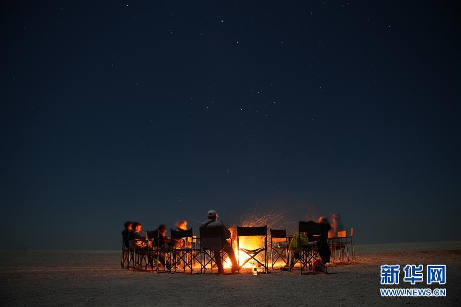 （國(guó)際）（3）在馬卡迪卡迪鹽沼過夜