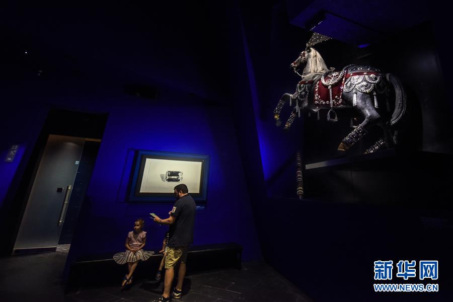 （國(guó)際）（3）探訪(fǎng)施華洛世奇水晶世界