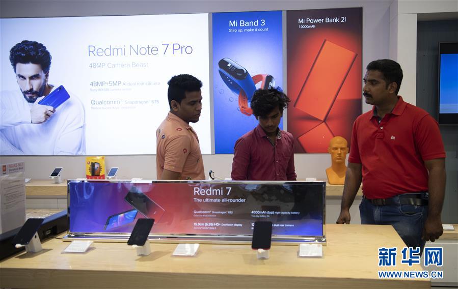 （習(xí)近平出訪配合稿&middot;圖文互動）（5）特稿：電影、瑜伽、智能手機(jī)&mdash;&mdash;中印兩個文明古國交往&ldquo;新故事&rdquo;