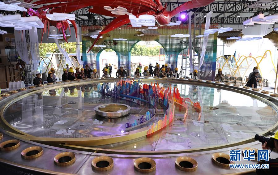 （新華全媒頭條&middot;第二屆進(jìn)博會(huì)&middot;圖文互動(dòng)）（6）進(jìn)博之光輝耀世界 &mdash;&mdash;寫(xiě)在第二屆中國(guó)國(guó)際進(jìn)口博覽會(huì)開(kāi)幕之際