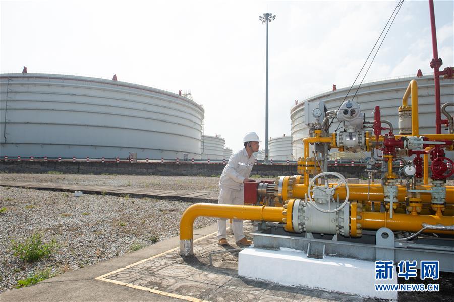 （習(xí)近平出訪配合稿&middot;圖文互動）（2）通訊：為了中緬油氣管道的安全平穩(wěn)運行