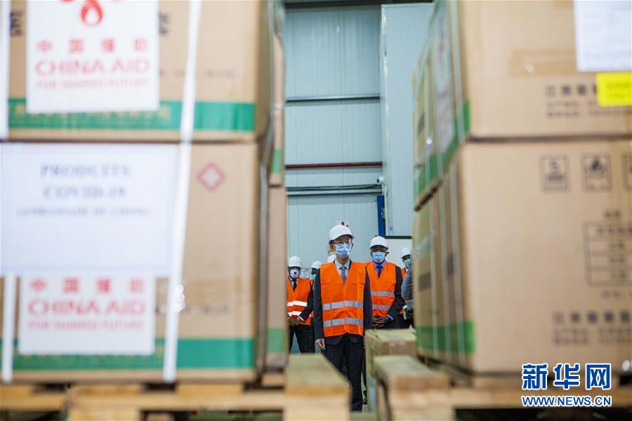 (國際疫情·圖文互動)(2)科特迪瓦感謝中國在疫情關(guān)鍵時(shí)期伸出援手