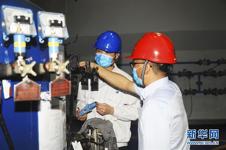 （全球抗疫進(jìn)行時&middot;圖文互動）（1）通訊：額勒賽水電站為疫情下的柬埔寨提供發(fā)展動力