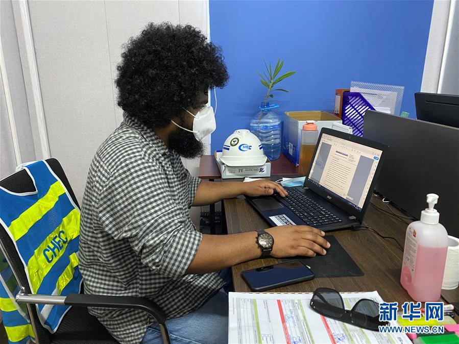 （國際&middot;圖文互動）（1）&ldquo;很高興有機會為中企抗疫和復(fù)工盡力&rdquo;&mdash;&mdash;馬爾代夫小伙薩利姆的抗疫故事