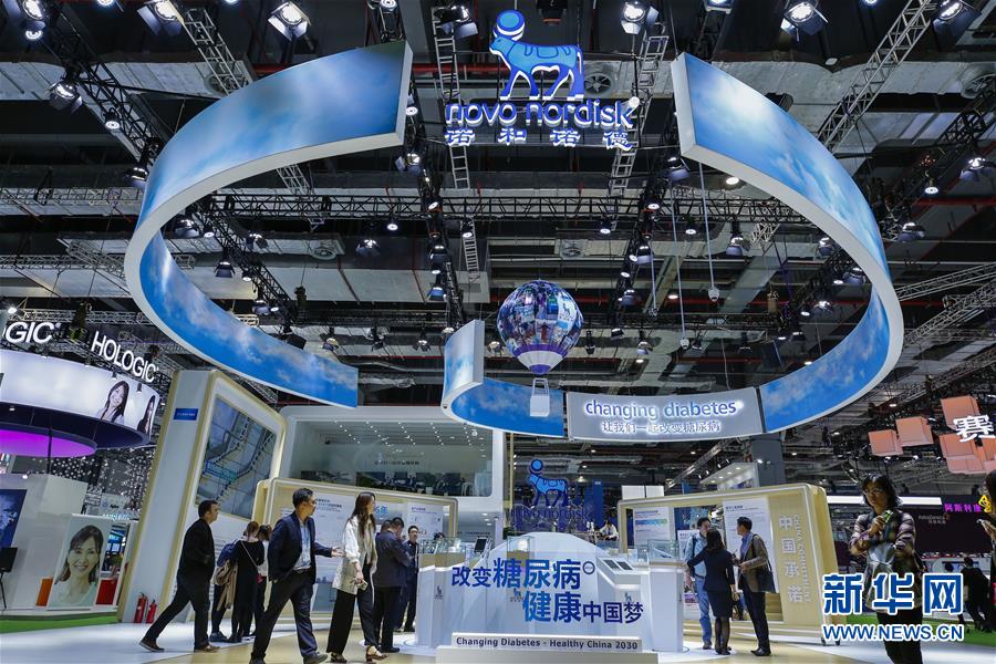 （新華全媒頭條&middot;圖文互動(dòng)）（11）海納百川共揚(yáng)帆&mdash;&mdash;黨的十九大以來(lái)以習(xí)近平同志為核心的黨中央引領(lǐng)中國(guó)高水平對(duì)外開放紀(jì)實(shí)