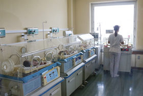 平壤婦產醫(yī)院、玉流兒童醫(yī)院訪問記