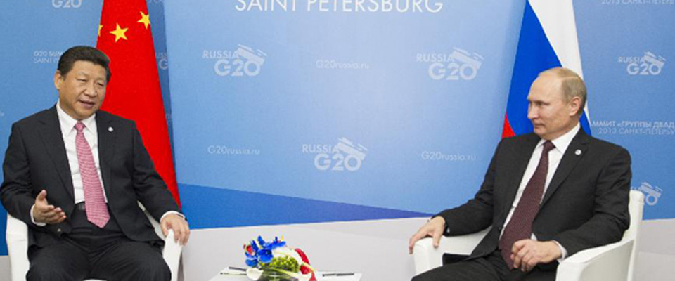 2013年9月，習近平會見俄羅斯總統(tǒng)普京