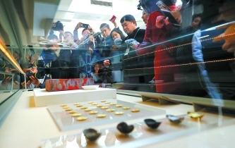 故宮養(yǎng)心殿寶匣里藏著啥寶貝？